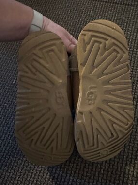 UGG Kids Chestnut Treaded Sole Boots